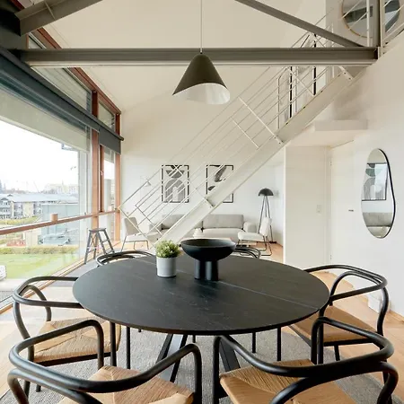 Beautiful Apt Near The Harbour *